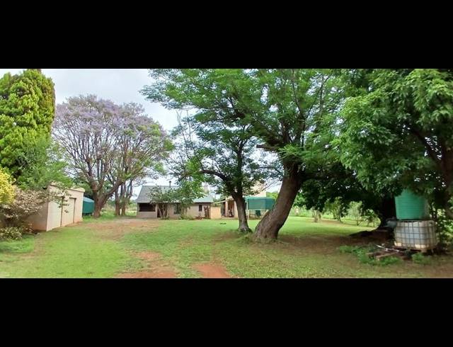 FARM FOR SALE IN HONINGNESKRANS AH